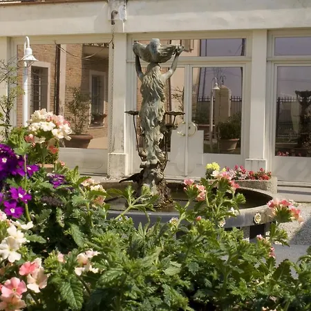 Relais Roncuzzi Ξενοδοχείο Russi