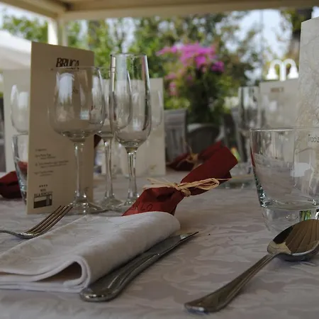 Relais Roncuzzi 4* Russi