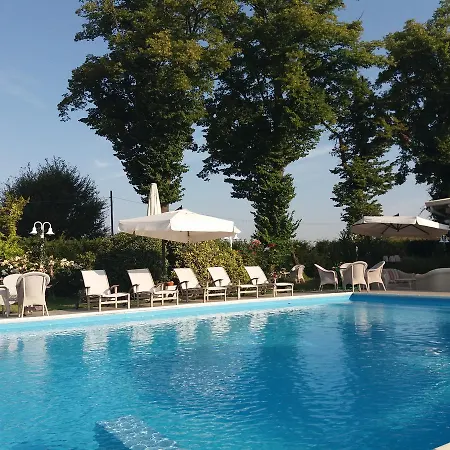 Relais Roncuzzi Ξενοδοχείο