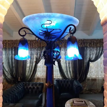 Relais Roncuzzi Russi
